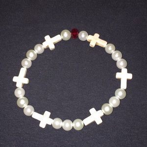 Cross and pearl bracelet